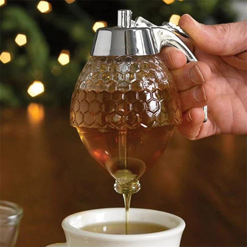 New Juice Syrup Cup Bee Drip Dispenser Kettle Kitchen Accessories Honey Jar Container Storage Pot Stand Holder Squeeze Bottle