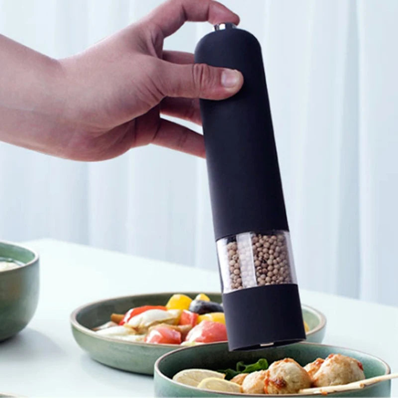 Electric Pepper Mill Automatic Salt Pepper Grinder with